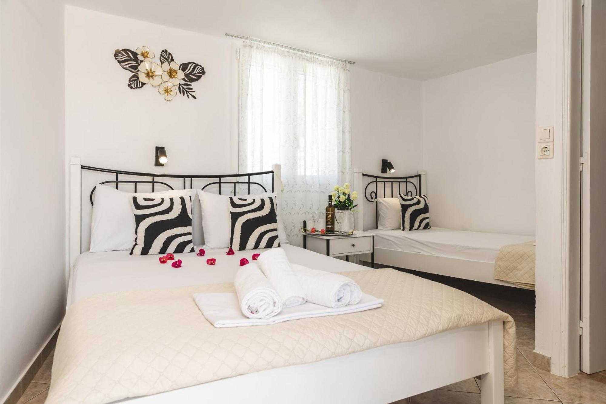 Rooms Maria Naxos City Exterior photo